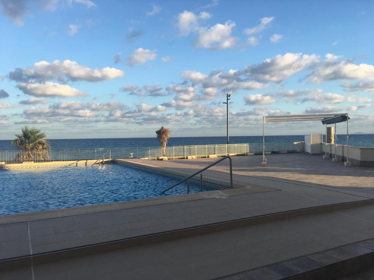 Apartament Bambu N°2 Przy Plazy Piekny Widok Torrevieja Kültér fotó