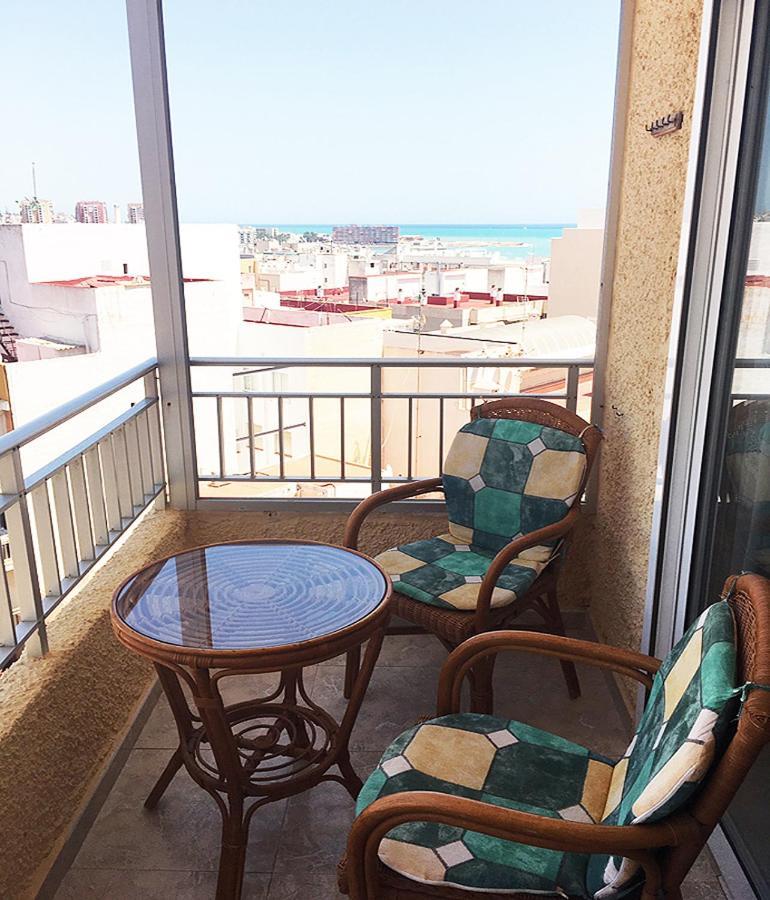 Apartament Bambu N°2 Przy Plazy Piekny Widok Torrevieja Kültér fotó