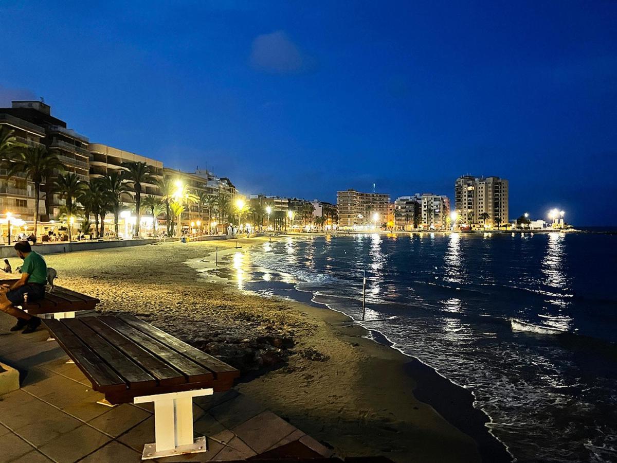 Apartament Bambu N°2 Przy Plazy Piekny Widok Torrevieja Kültér fotó